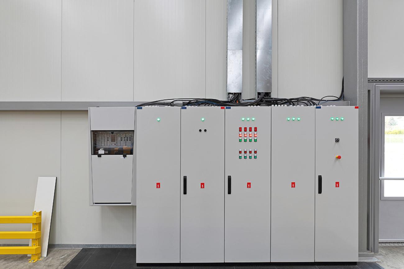 Mess- & Wandler­anlagen bei Elektro Schönheide GmbH in Schönheide